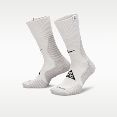 Nike ACG Outdoor Yastıklamalı Crew Çorap (1 Çift). Nike TR